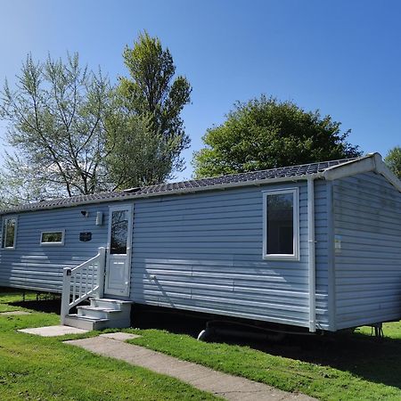 Golden Sands Beach Activities Sea Holiday Relax Mablethorpe Exterior photo