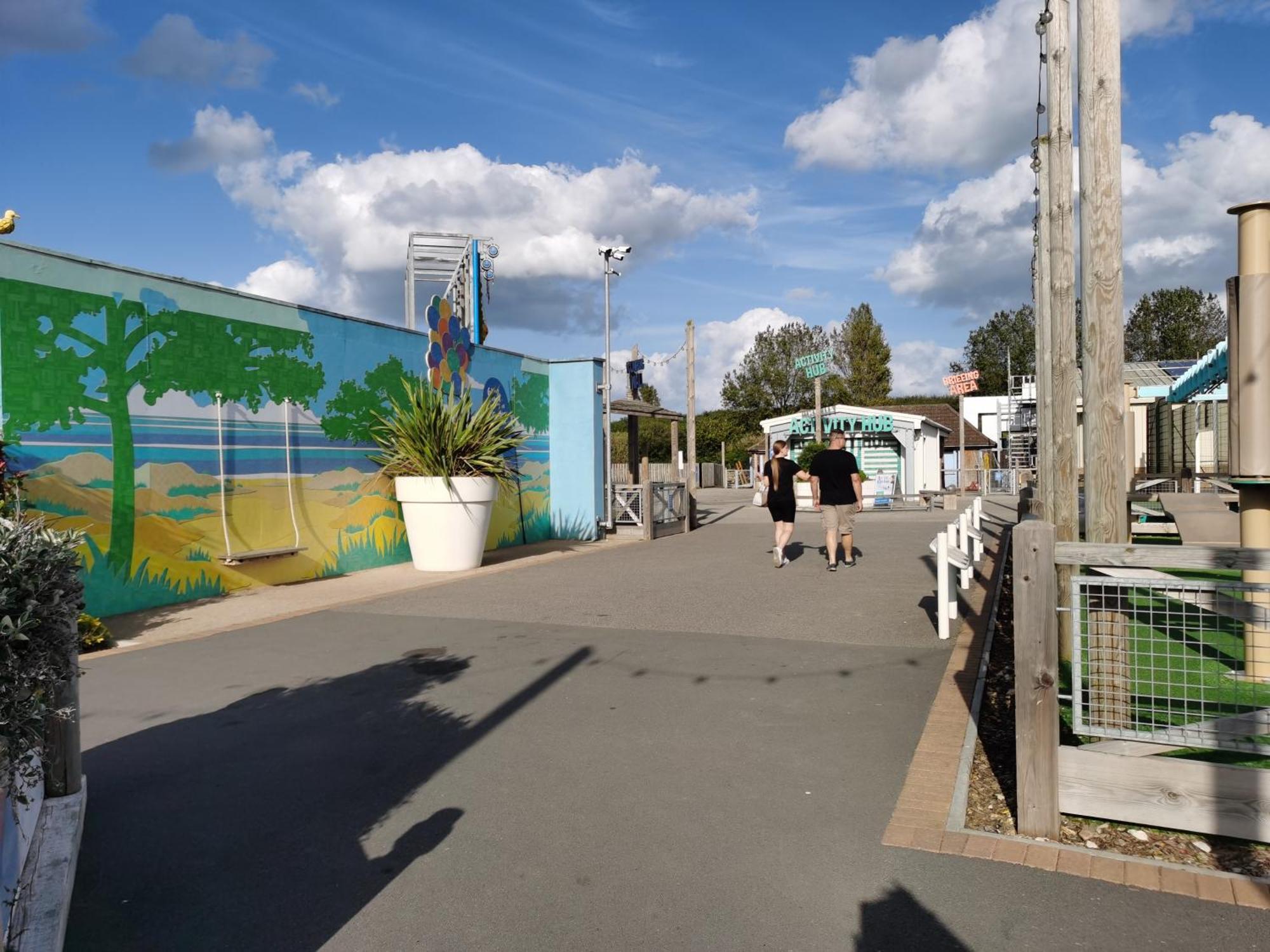 Golden Sands Beach Activities Sea Holiday Relax Mablethorpe Exterior photo