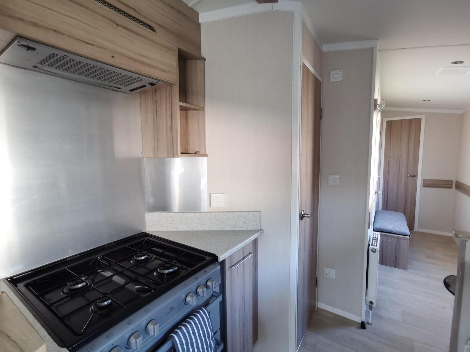 Golden Sands Beach Activities Sea Holiday Relax Mablethorpe Exterior photo